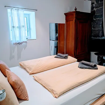 Gardar Fox Holiday home *